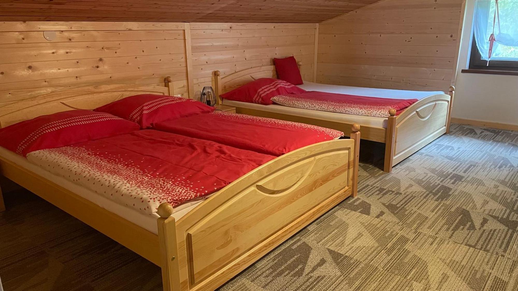 Weixl Schi&Bike Appartements-Bike In&Bike Out Neben Wexl Trails Bikepark Sankt Corona am Wechsel Exterior photo